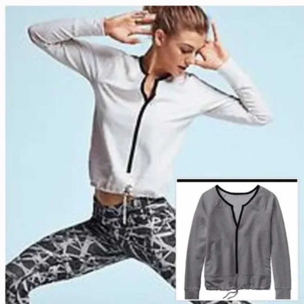 Athleta Sentry Tie pullover in dark gray size XXS